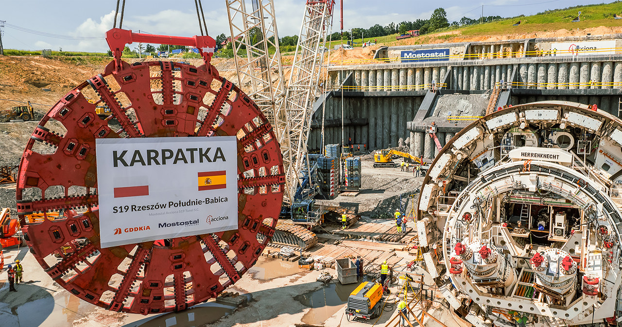 Trwa montaż Karpatki. Wywierci tunel na budowie drogi S19 /GDDKiA