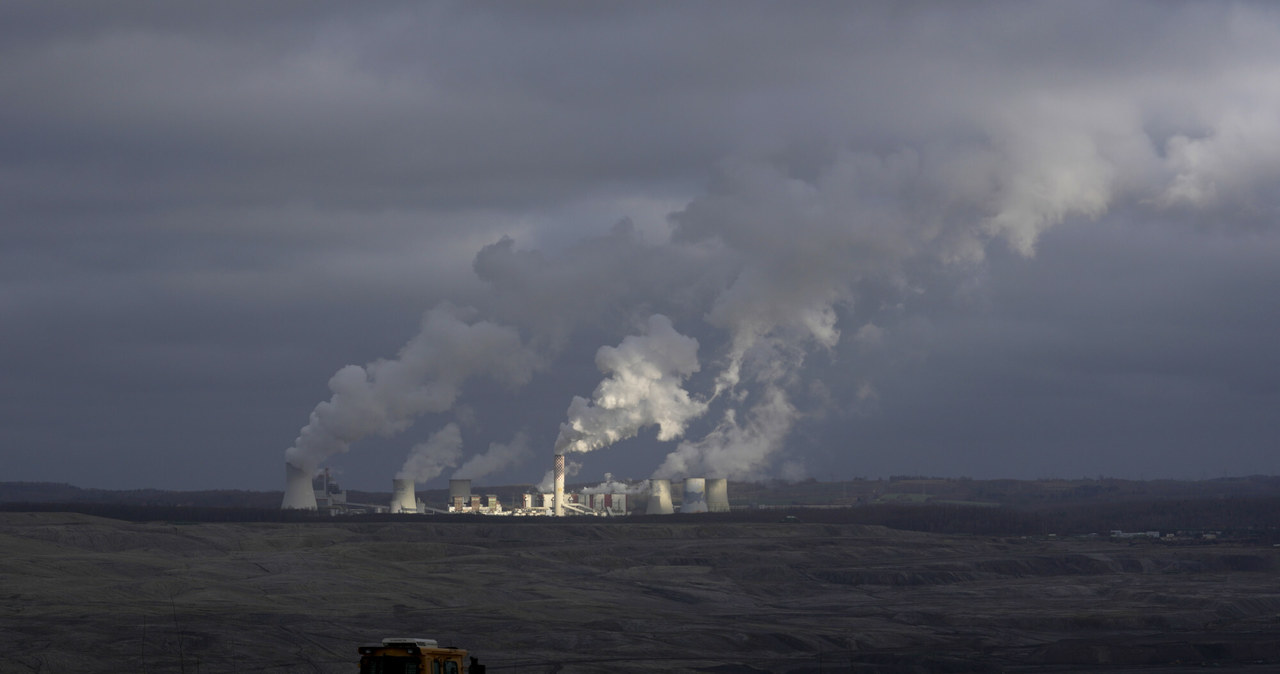 Trwa polsko-czeski spór związany z kopalnią w Turowie /Associated Press /East News