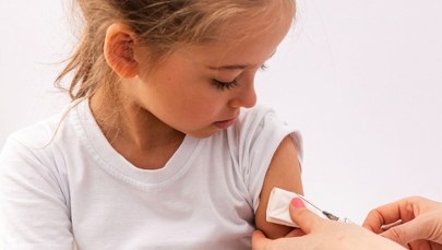 Trwają kontrole kart szczepień. ​​Wykryto poważne problemy w przychodniach