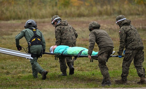 Trwają manewry na poligonie drawskim. Nasi lekarze czerpią z doświadczeń z Ukrainy