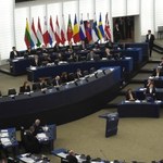 Trwają negocjacje nad rezolucją PE o Polsce. Termin do wtorku