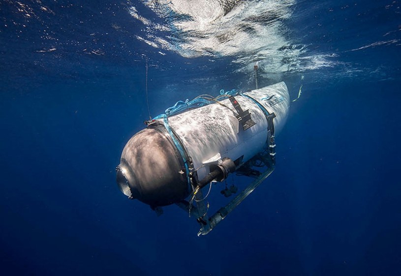 Trwają poszukiwania łodzi podwodnej Titan. Udało się namierzyć odgłosy uderzenia. W jaki sposób? /ABACA/Abaca/East News /East News