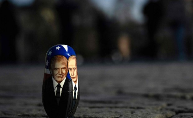Trwają przygotowania do rozmów z Putinem. Trump wiele nie zdziałał, wkracza UE?