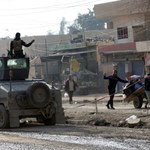 Trwają walki na kampusie w Mosulu. Wojsko znalazło materiały chemiczne dżihadystów