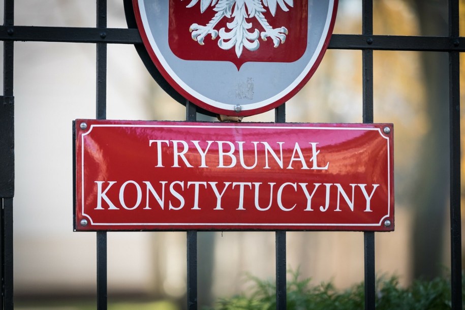 Trybunał Konstytucyjny orzekł w sprawie ustawy o KRS /Arkadiusz Ziółek /East News