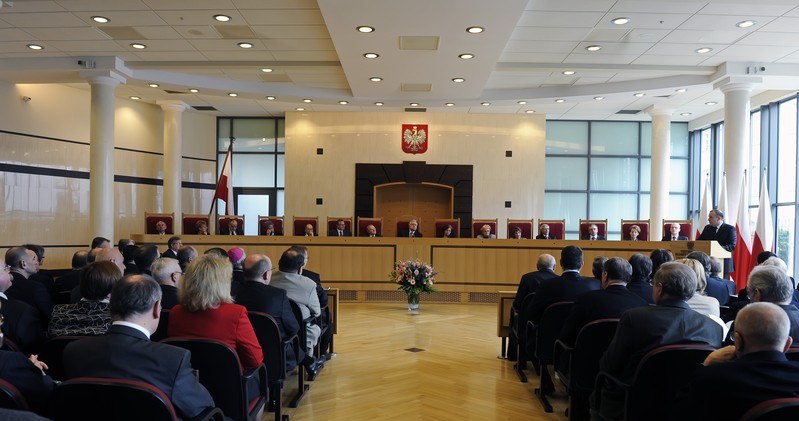 Trybunal Konstytucyjny RP zajmował się dzisiaj Kodeksem pracy /Jan Bielecki /Super Express