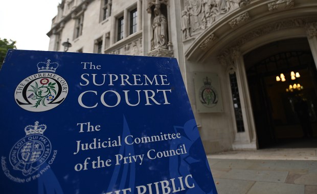 Trybunał w Strasburgu odrzucił wniosek o dalsze podtrzymywanie przy życiu 12-letniego chłopca