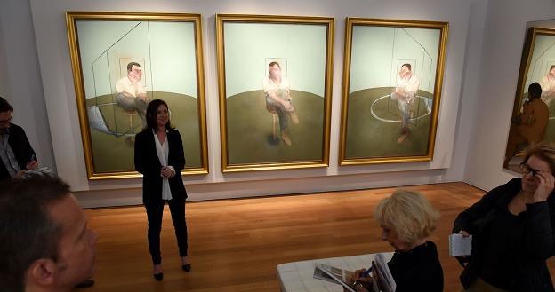 Tryptyk "Studies for a Portrait of John Edwards" (na zdjęciu) został zlicytowany za 72 mln dolarów /AFP