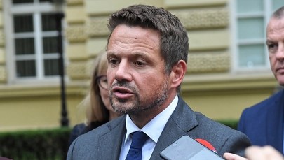 Trzaskowski: Jeśli Wisła nie popłynie w drugą stronę, to kranówka jest bezpieczna