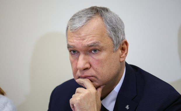 "Trzeba dać kilkanaście dni". Łatuszka o przyszłości Poczobuta