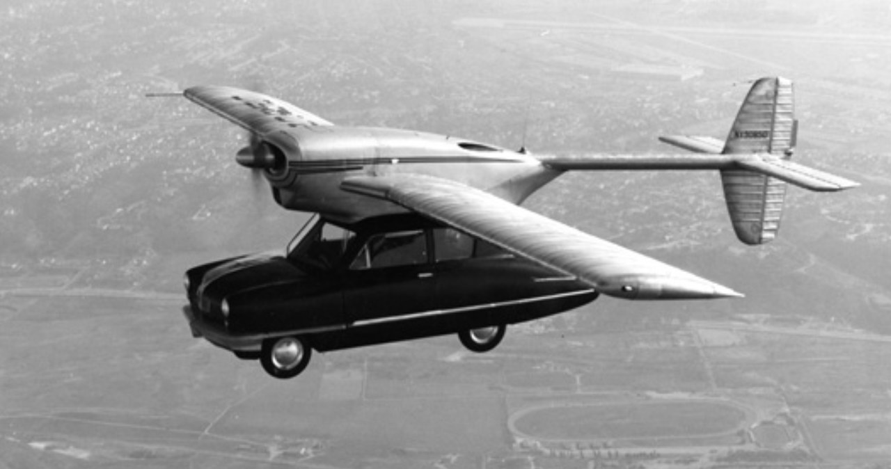Trzeba przyznać, że konstruktorom latającego samochodu polotu nie brakowało... /Wikimedia