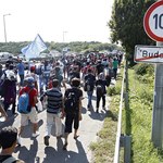 Trzeba rozróżniać uchodźców od migrantów ekonomicznych