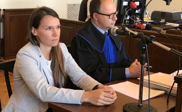 ​"Trzeba to coś złapać i ogolić na łyso". Sąd uznał, że posłance PO należą się przeprosiny