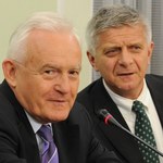 Trzech byłych premierów chce od KE szczegółów ws. rozmów Morawiecki-von der Leyen