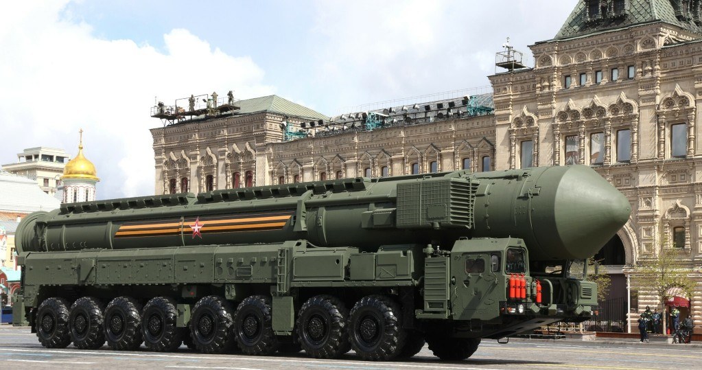 Trzeci rok z rzędu rosną wydatki na broń atomową na świecie. Na zdjęciu parada na Dzień Zwycięstwa w Rosji, 9 maja 2023 roku /AFP