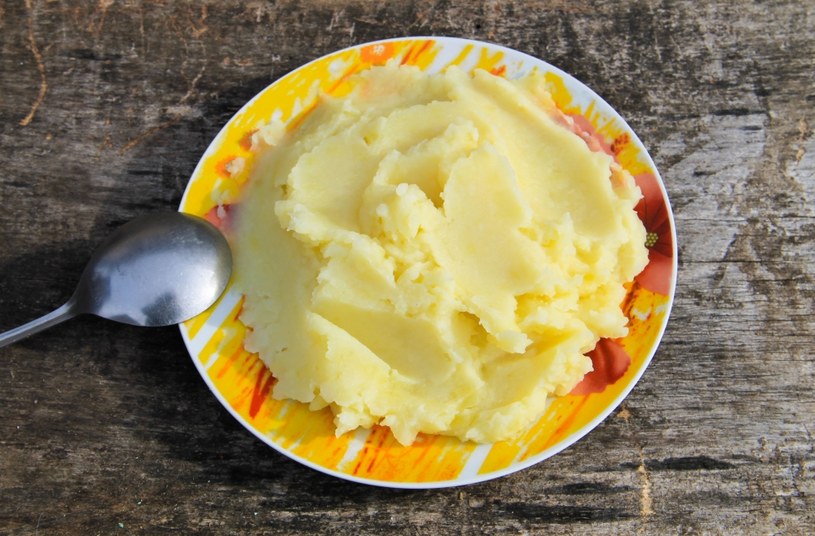 Trzeciego dnia możesz włączyć do diety lekkie purée bez dodatku masła /123RF/PICSEL