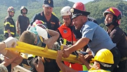 Trzęsienie ziemi na Ischii. Ratownicy uratowali trzech małych braci uwięzionych pod gruzami