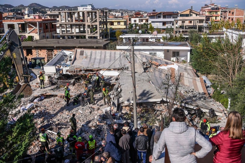 Trzęsienie ziemi w Albanii było największym od 30 lat / Armend NIMANI /AFP