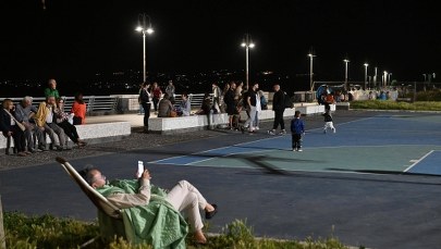 ​Trzęsienie ziemi w rejonie Neapolu. Ludzie koczowali na ulicach i nabrzeżu