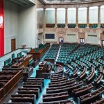 Trzęsienie ziemi w sondażu CBOS. Trzy partie poza Sejmem, jedna z rekordowym wzrostem