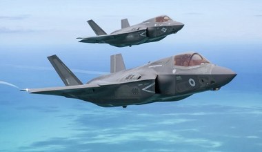 Trzy F-35 leciały do Europy. Jeden nie dotarł. Polska ma wielki problem