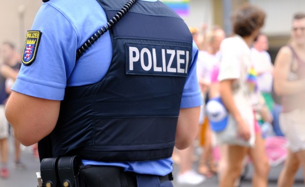 Trzy kobiety ranione przez nożownika. Sprawca miał krzyczeć "Allahu Akbar"
