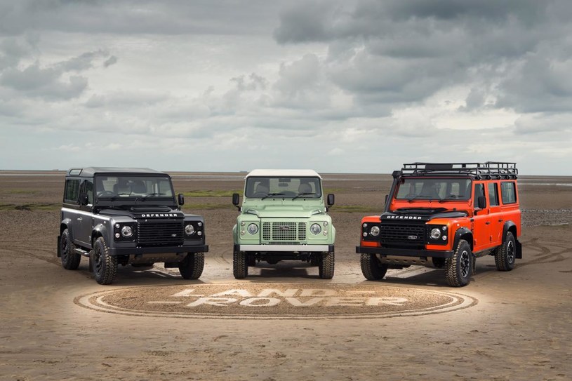 Trzy limitowane edycje Land Rovera Defender /Informacja prasowa