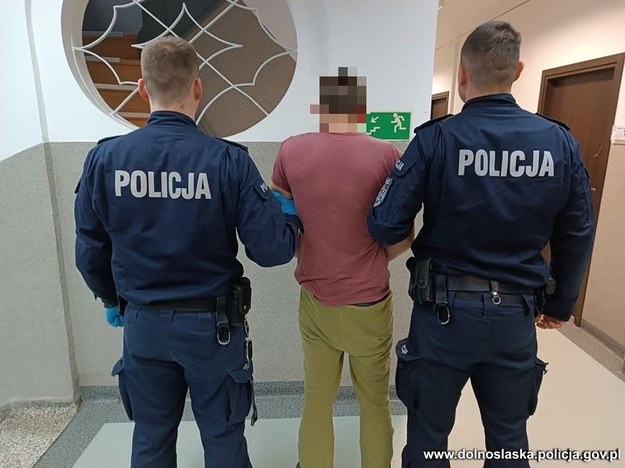 Trzy miesiące aresztu dla sprawcy rozboju z użyciem noża /Policja Dolnośląska /Policja