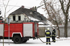 Trzy osoby zginęły w pożarze domu w Międzychodzie