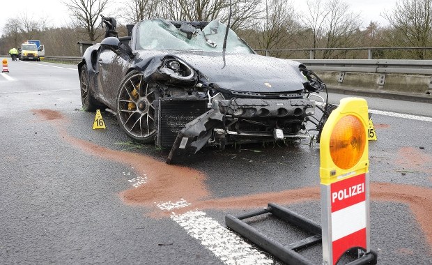 Trzy porsche, cztery ofiary. Koszmarny wypadek w Niemczech