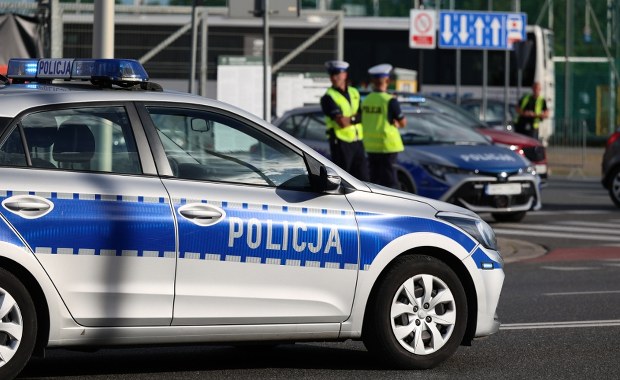 Trzy radiowozy rozbite. Karambol po policyjnym pościgu