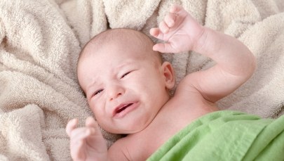 Trzymiesięczny chłopiec pod opieką pijanej matki