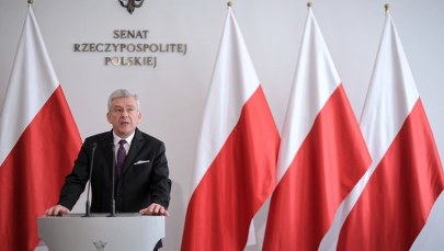 "Trzynastka" tylko dla emerytów? Karczewski kontra Rafalska 