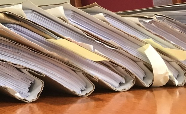 TSUE: ​Postanowienie ws. środków tymczasowych powinno być wykonane natychmiast