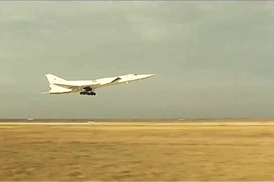 Awaryjne lądowanie rosyjskiego bombowca Tu-22