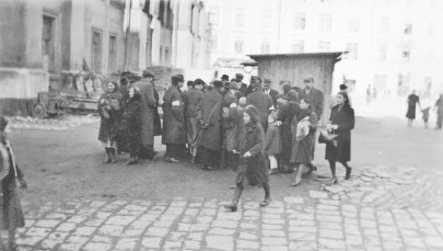 „Tu nie ma pór roku, słońce nie świeci”. Wspomnienia z krakowskiego getta