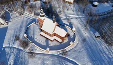 Tu poczujesz się jak w innej epoce. Wyjątkowe miejsce na zimowy spacer