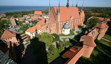 Tu powstało dzieło Kopernika. Miasto jest nazywane duchową stolicą Warmii