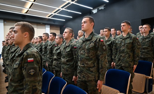 Tu szkolą się polscy Top Gun. Rusza nowy rok akademicki w Szkole Orląt