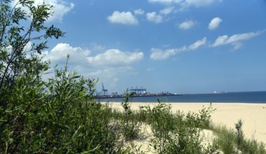 Tu znajduje się najszersza plaża w Polsce. Wygląda jak nad Adriatykiem 