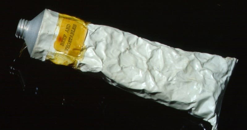 Tubka z pastą dla astronautów NASA, lata 60-te: Smithsonian National Air and Space Museum /NASA