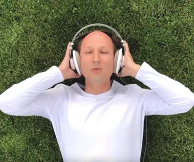 Tune z wsparciem fanów: Zobacz teledysk "Tu"