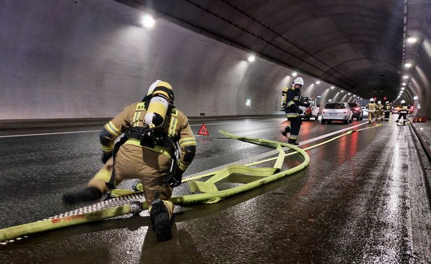 Tunel pod Luboniem już przejezdny. Tak wyglądały ćwiczenia [ZDJĘCIA]