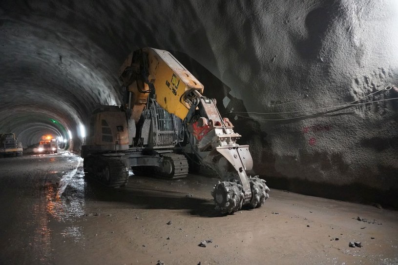 Tunel TS-2 drążony był metodami górniczymi. W tym przypadku - metodą strzałową /Paweł Rygas /INTERIA.PL