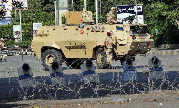 Tunezja i Egipt staczają się po równi pochyłej? /AFP