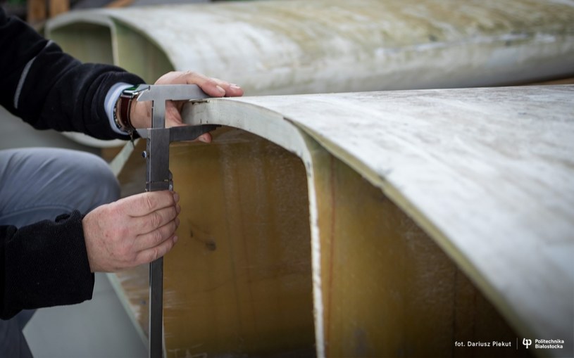 Turbiny wiatrowe da się poddać recyklingowi, ale nie w 100 proc. Polscy naukowcy znaleźli sposób na zagospodarowanie łopat wiatraków z włókna szklanego /Dariusz Piekut, Politechnika Białostocka /materiały prasowe