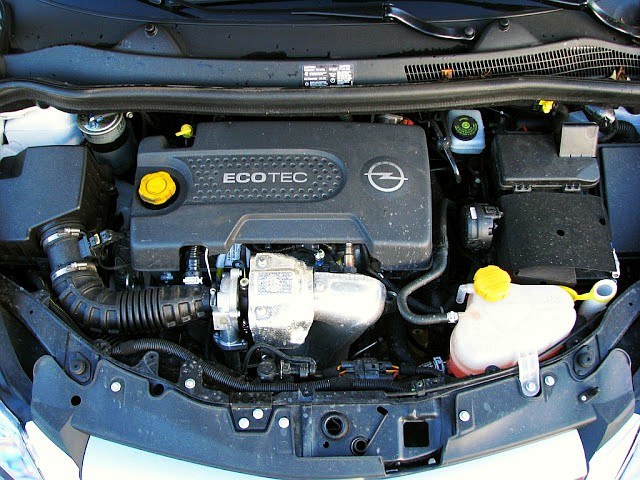 Turbodiesle wymagają odpowiedniego traktowania. Po tuningu są jeszcze bardziej wrażliwe na warunki eksploatacji i jakość oleju. /magazynauto.pl