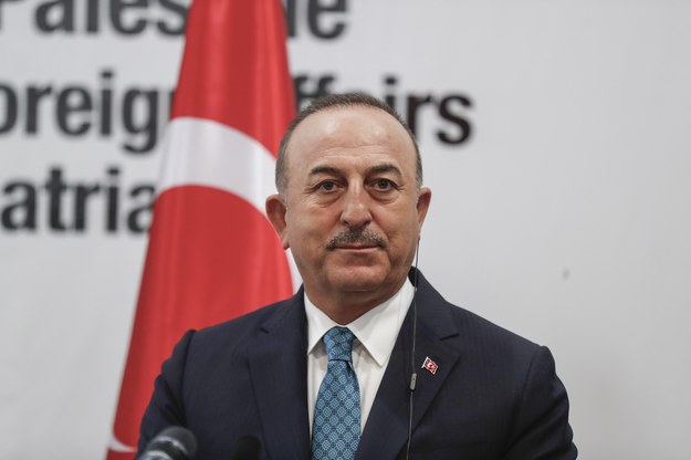 Turecki minister spraw zagranicznych Mevlut Cavusoglu /ATEF SAFADI  /PAP/EPA