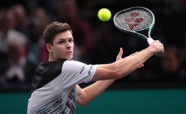 Turniej ATP w Paryżu: Hurkacz wyeliminowany i bez szans na mastersa
