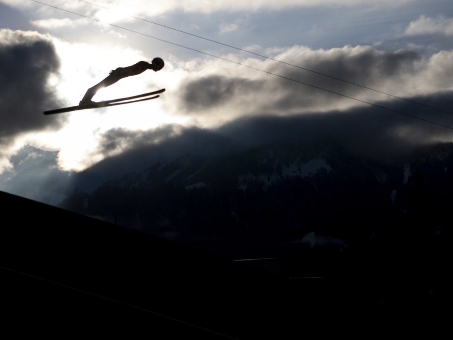 Turniej Czterech Skoczni rozpocznie konkurs w Oberstdorfie /LUKAS BARTH-TUTTAS /PAP/EPA